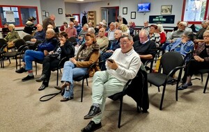 Les représentants de la Mairie d'Angoulême au premier rang.